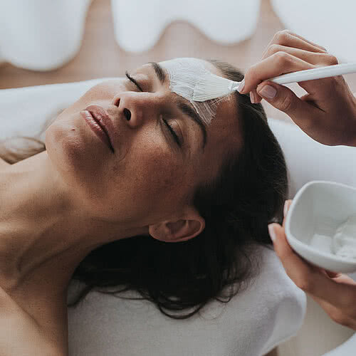 Angebote & Pauschalen Gesichtsbehandlung im Wellnesshotel Tauernhof